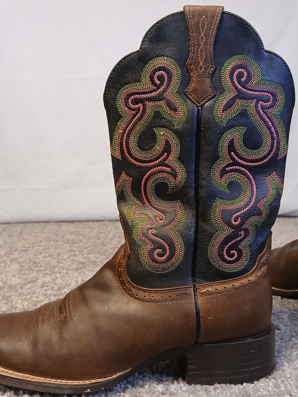 Ariat Women's Quickdraw Western Cowgirl Boots - Size 9B - Picture 9 of 16